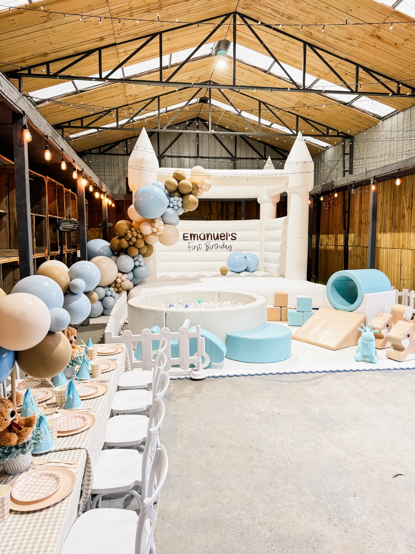 Teddy Bear Balloon Centrepiece