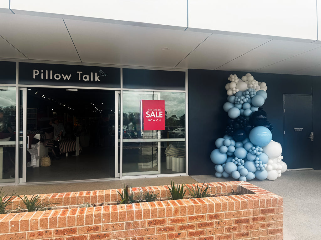 GRAND ENTRANCE BALLOON INSTALLATIONS FOR CORPORATE EVENTS