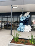 GRAND ENTRANCE BALLOON INSTALLATIONS FOR CORPORATE EVENTS